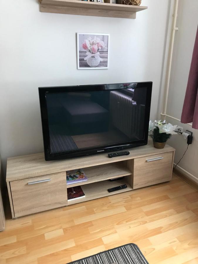 Julie 1 Appartement Svoboda nad Úpou Buitenkant foto
