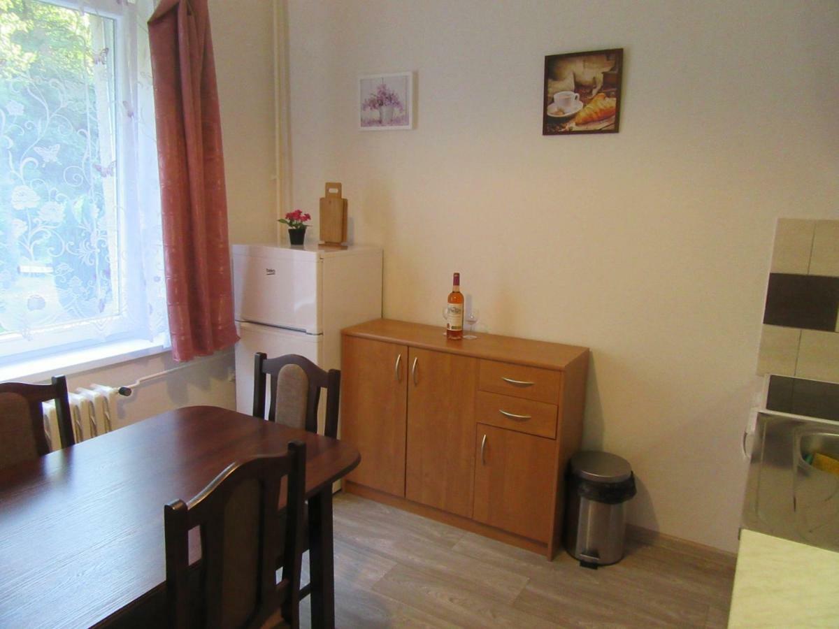 Julie 1 Appartement Svoboda nad Úpou Buitenkant foto